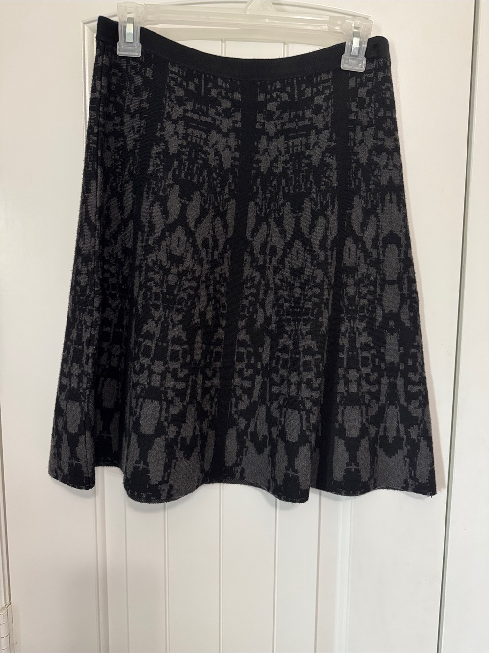 Spense Black & Charcoal Patterned Circle Skirt